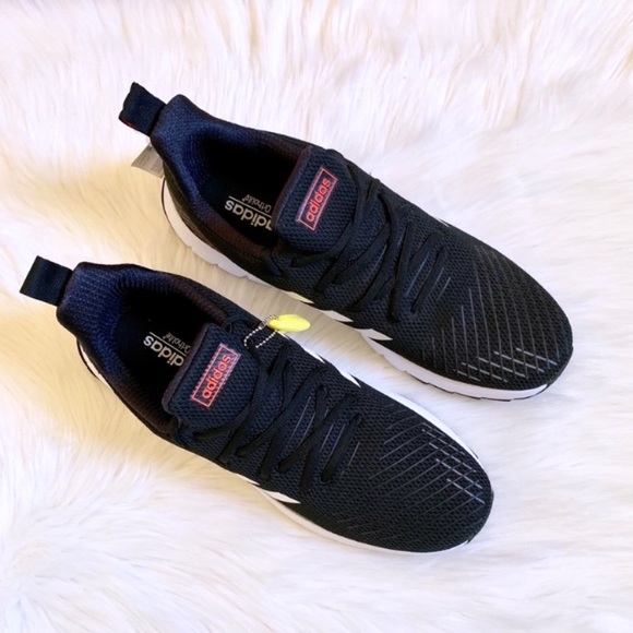 Adidas Asweego Running Shoes - Picture 3 of 7